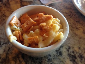 Maple Street Biscuits Mac 'n Cheese