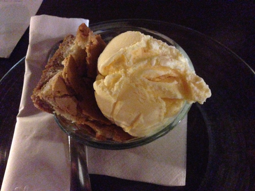 Three Layers Jeff Square with Ice Cream