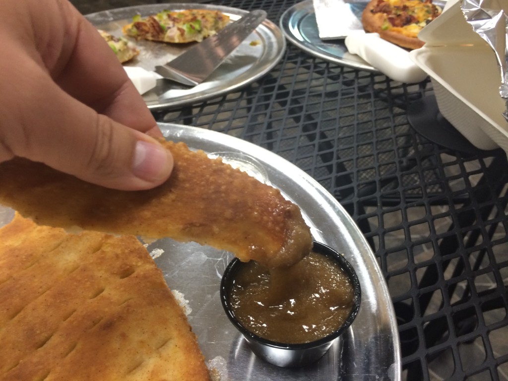 Mama Qs - Cinnamon Maple Sticks