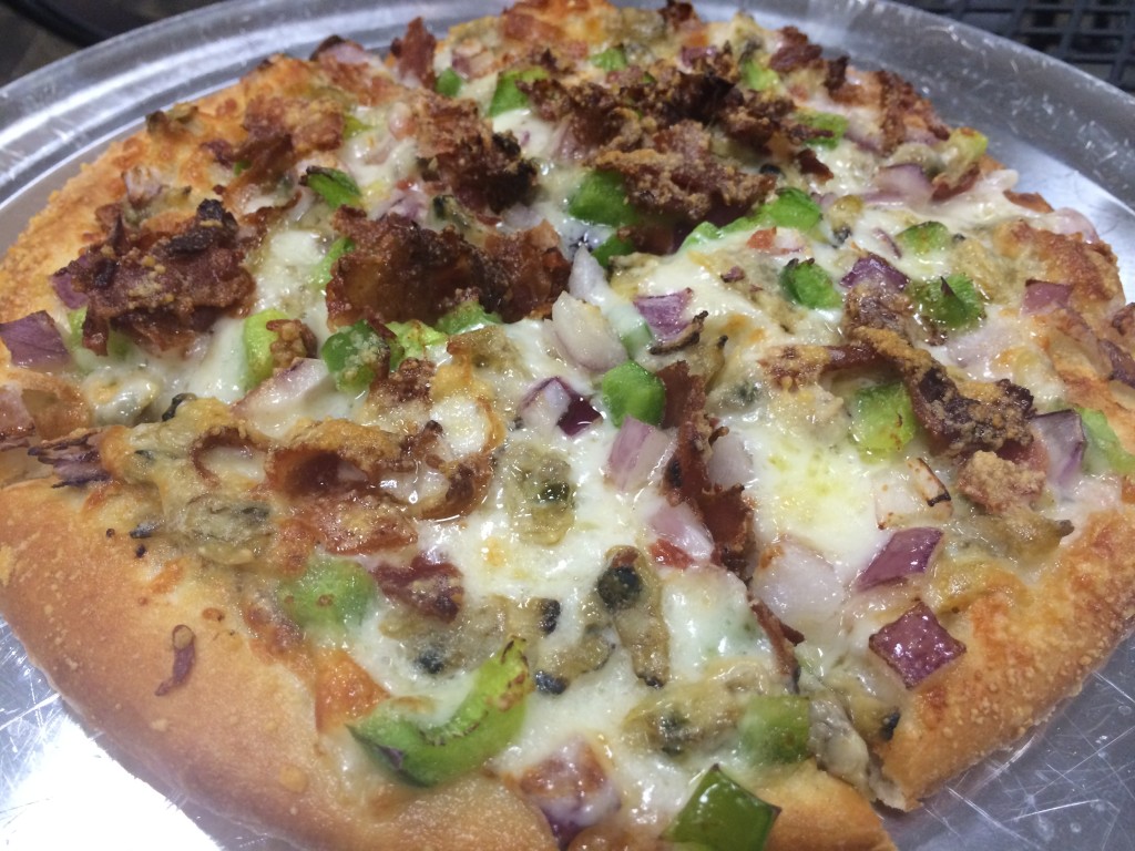 Mama Qs - Clams Casino