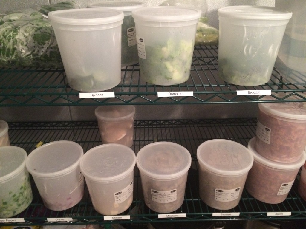 Mama Qs - Fridge is Organized