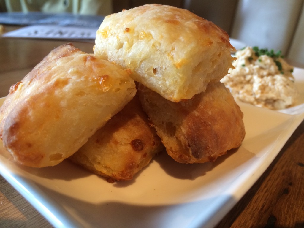 Moxie Kitchen + Cocktails - Cheddar Biscuits Bites with BBQ Butter