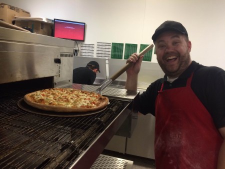 Pizza Baker - This Dude LOVES Pizza