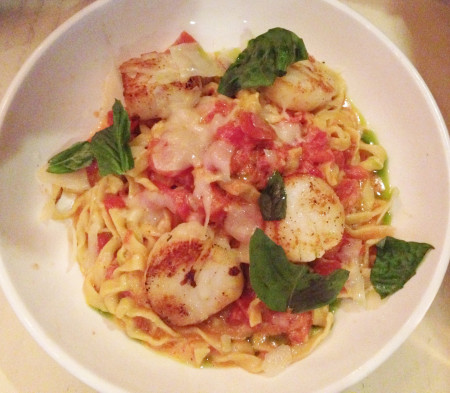 Taverna - Fettuccini With Scallops