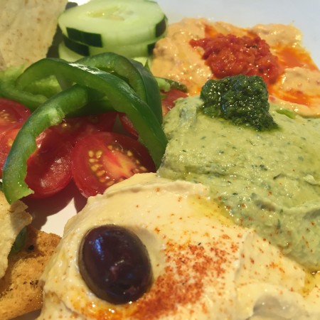 Zoës Kitchen - Hummus Trio