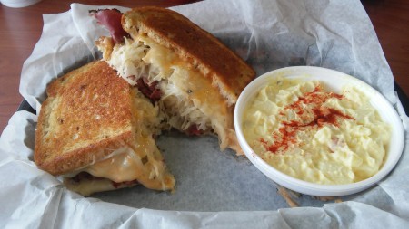 Sandwich Depot - Reuben