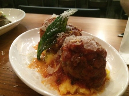 Il Desco - Meatballs and Polenta