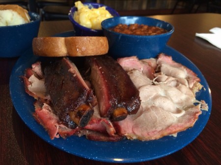 Willard's BBQ Junction - BBQ Combo