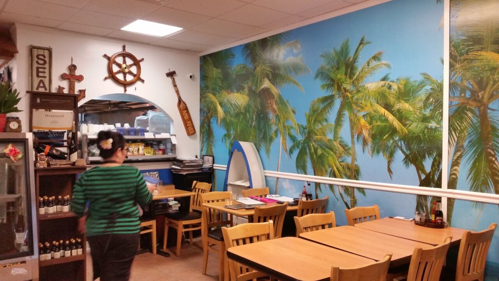 Sid and Linda's - Interior