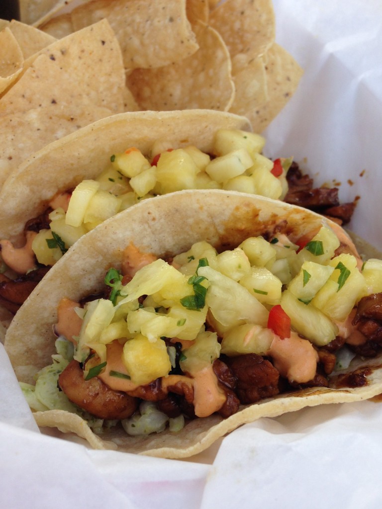 Wauga Wauga - Tropical Pollo Tacos